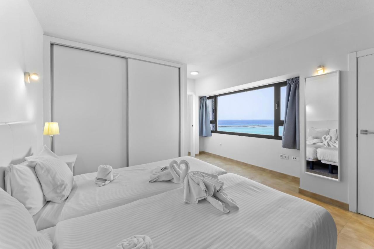 Apartamentos Arrecife Playa Kültér fotó