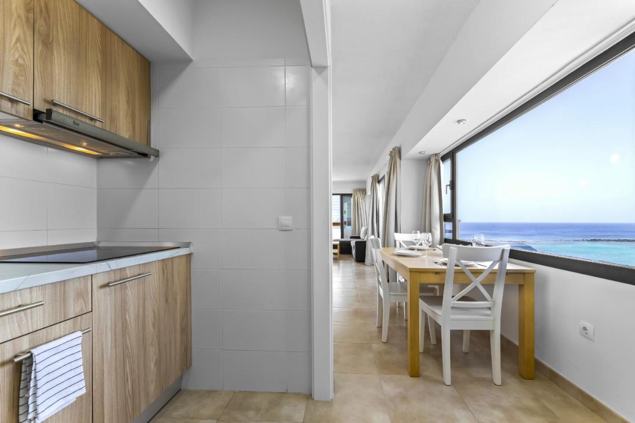 Apartamentos Arrecife Playa Kültér fotó