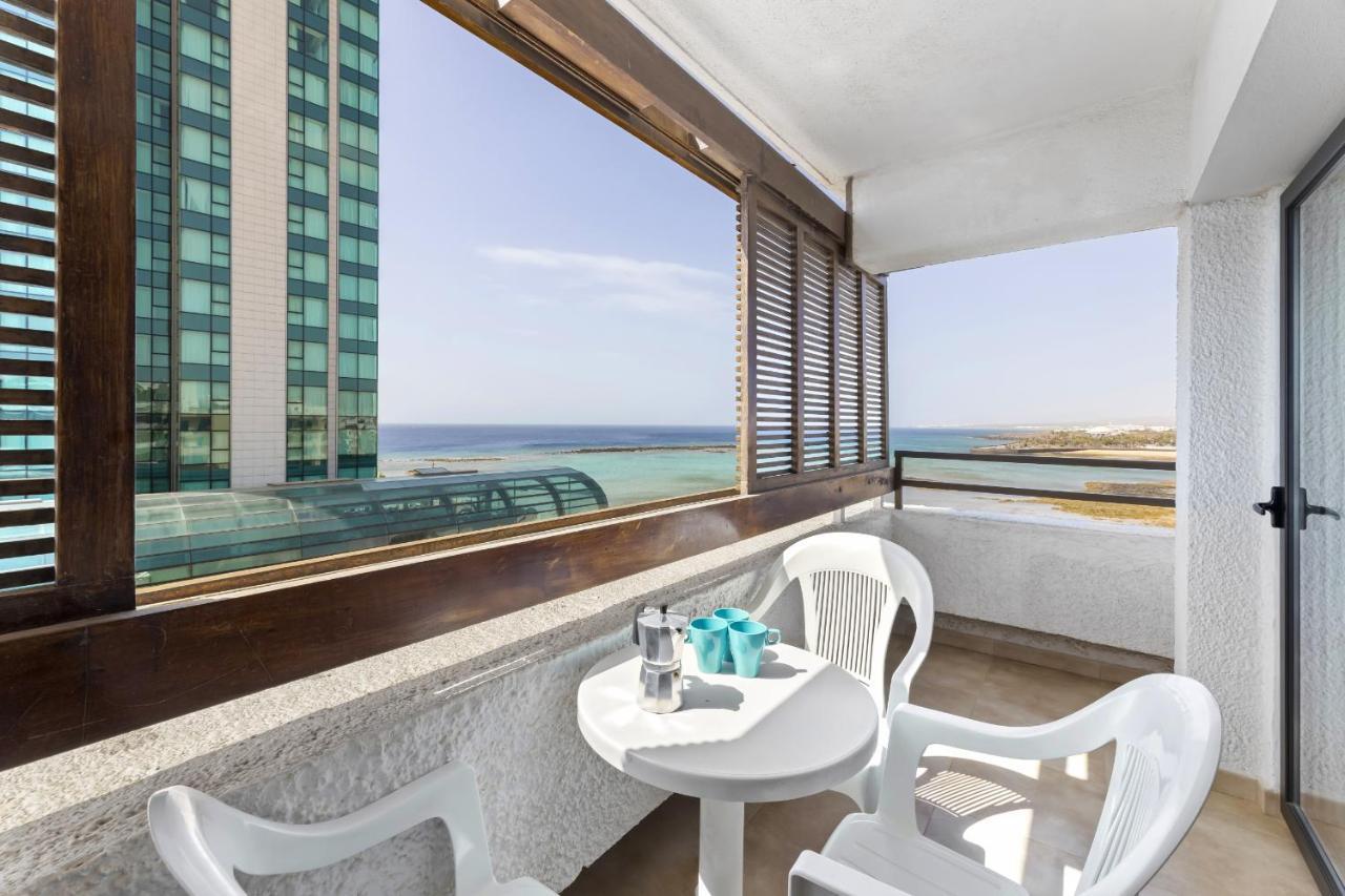 Apartamentos Arrecife Playa Kültér fotó